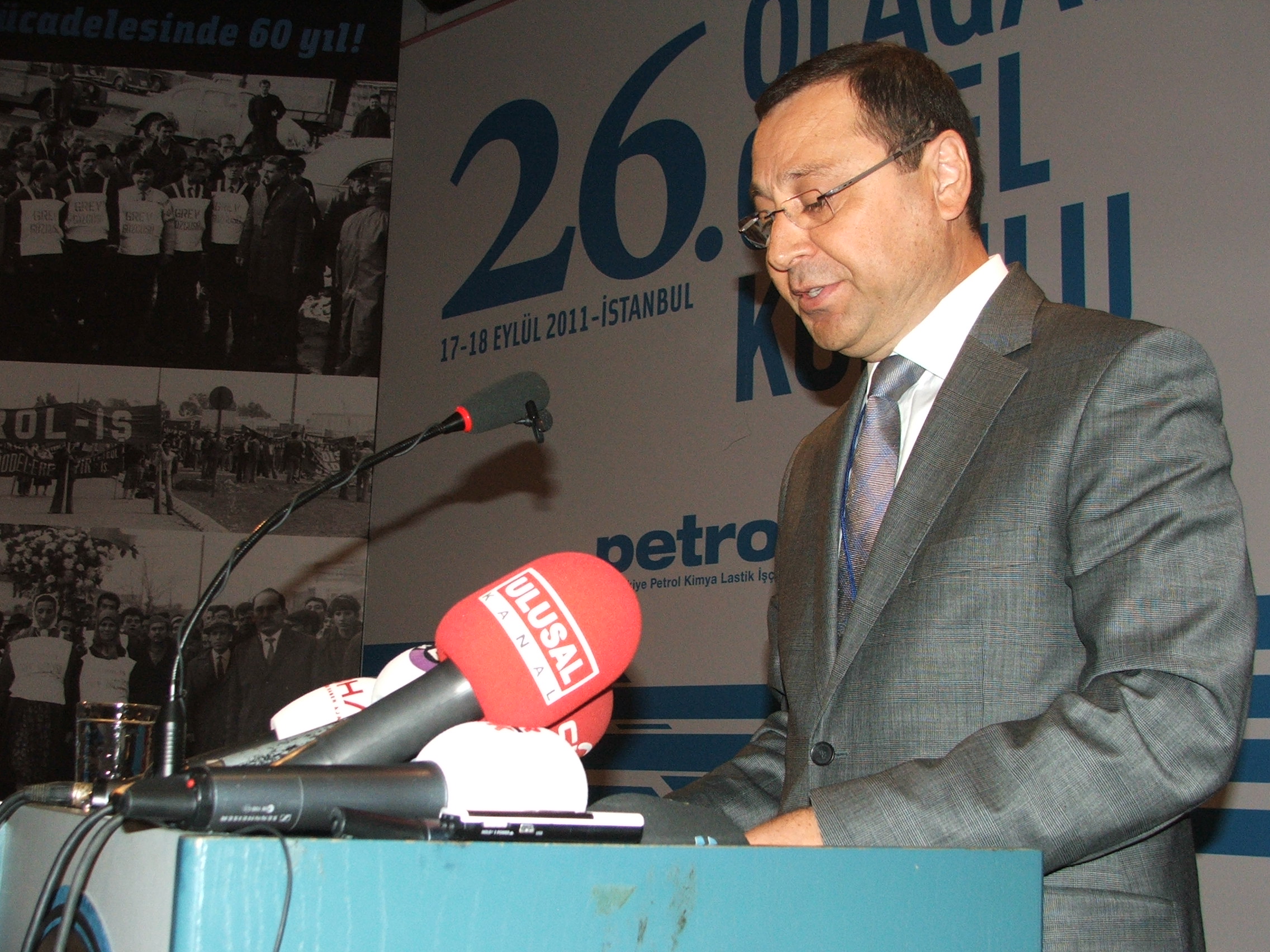 ‘İşçi sınıfı ayağa kalkmalı’