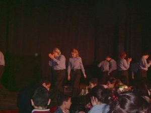 Ekin Tiyatrosu ‘Oyunun Sonu Türkiye Gibi’, oyunu sergiledi