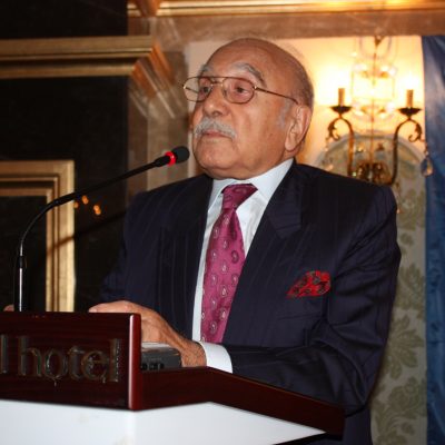 Hedef sektörde belgeli çalışan nitelikli işgücü yaratmak