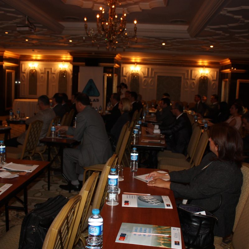 Hedef sektörde belgeli çalışan nitelikli işgücü yaratmak