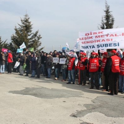 Polyplex Europa işverenine ve Torba Yasa'ya karşı eylem