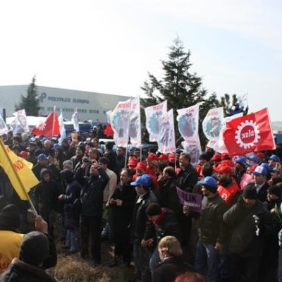 Polyplex Europa işverenine ve Torba Yasa'ya karşı eylem