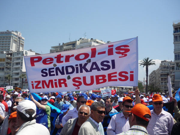 1 Mayıs İzmir’de de coşkuyla kutlandı