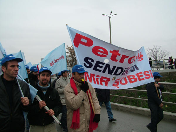 İzmir Şube Ankara’da Tekel mitinginde