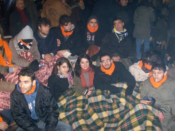 Tekel İşçileri oturma eyleminde