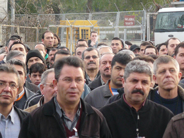 Tekel işçilerine Petkim desteği