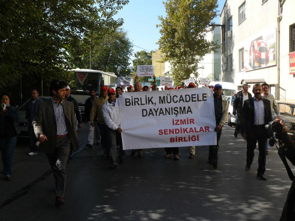 UPS işçileriyle dayanışma büyüyor