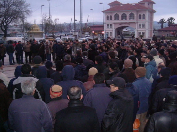 Taşeronlaşmayı protesto ettiler