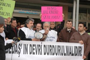 BEDAŞ’ın devri ÖKP tarafından protesto edildi