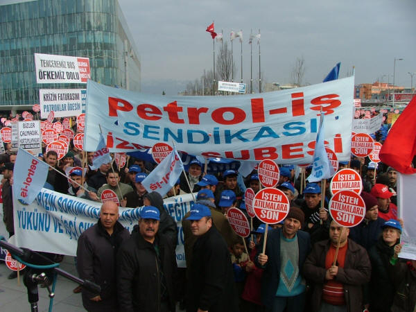 'İşten Atılmalara Son' mitingi