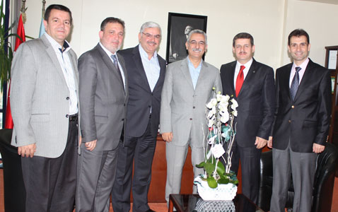 AK Parti Kocaeli İl Başkanı Civelek’ten tebrik ziyareti