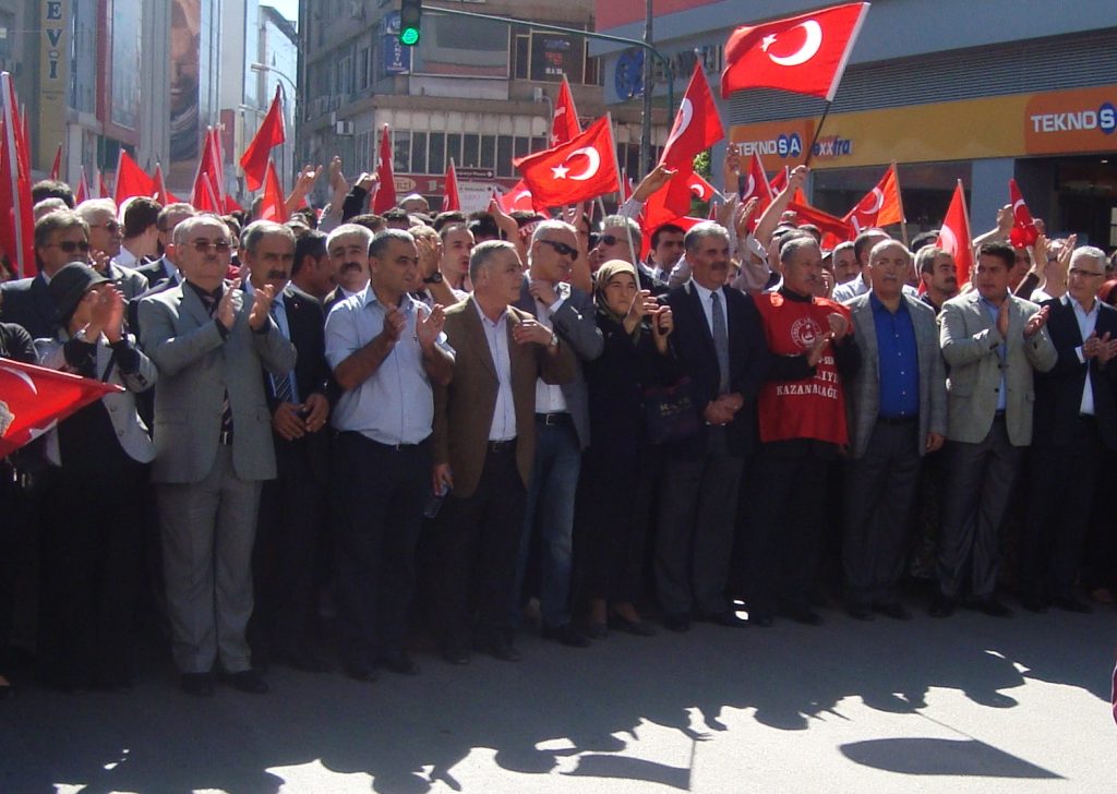 Adana Şube: Saldırıları kınıyoruz