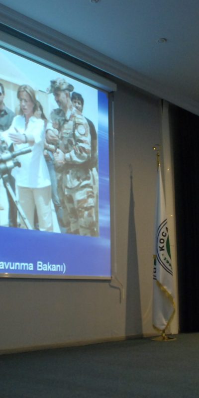 Kadın ve erkeğin sorumlulukları dengelenmeli