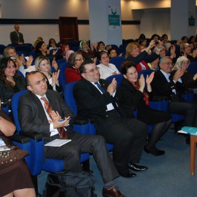 Kadın ve erkeğin sorumlulukları dengelenmeli