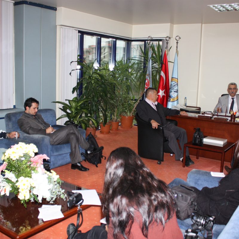 Kocaeli basın emekçilerinden Petrol-İş'e ziyaret