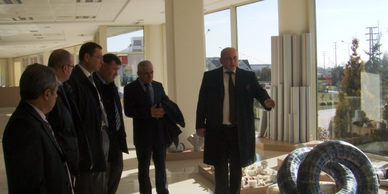 Konya Pakpen işçileri Petrol-İş'te örgütlendi