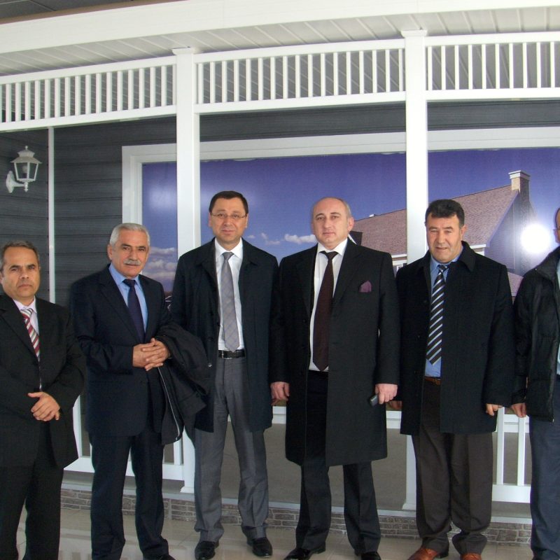 Konya Pakpen işçileri Petrol-İş'te örgütlendi