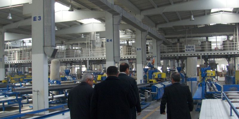 Konya Pakpen işçileri Petrol-İş'te örgütlendi