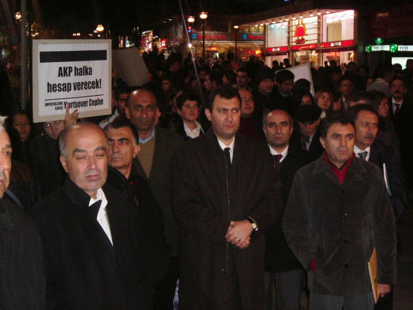 Doğal gaz zammı protesto edildi