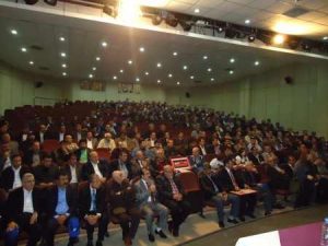 ‘Türk-Kürt ayrımı yerine sınıf mücadelesinde birleşmeli’