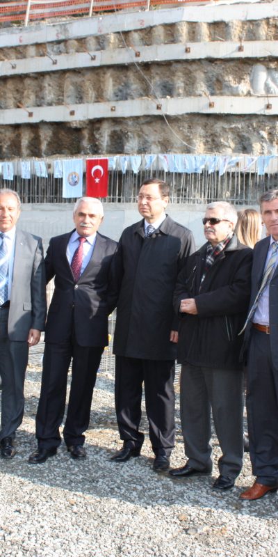 Petrol-İş konutlarının temeli atıldı