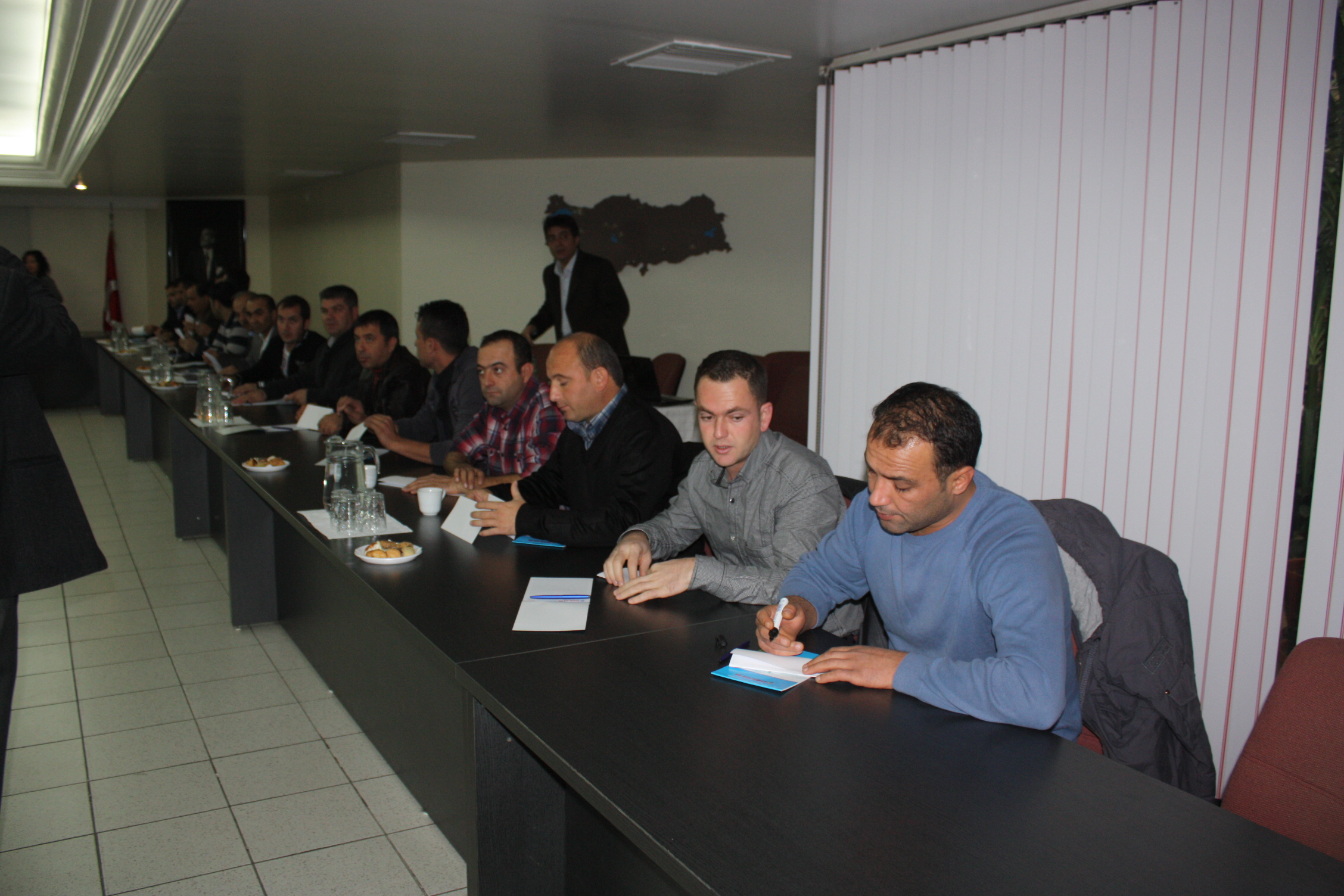 Yeni dönem yönetici - temsilci eğitimleri başladı