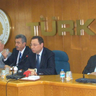 'Türk-İş’i ve işçi sınıfını ayağa kaldıracağız'