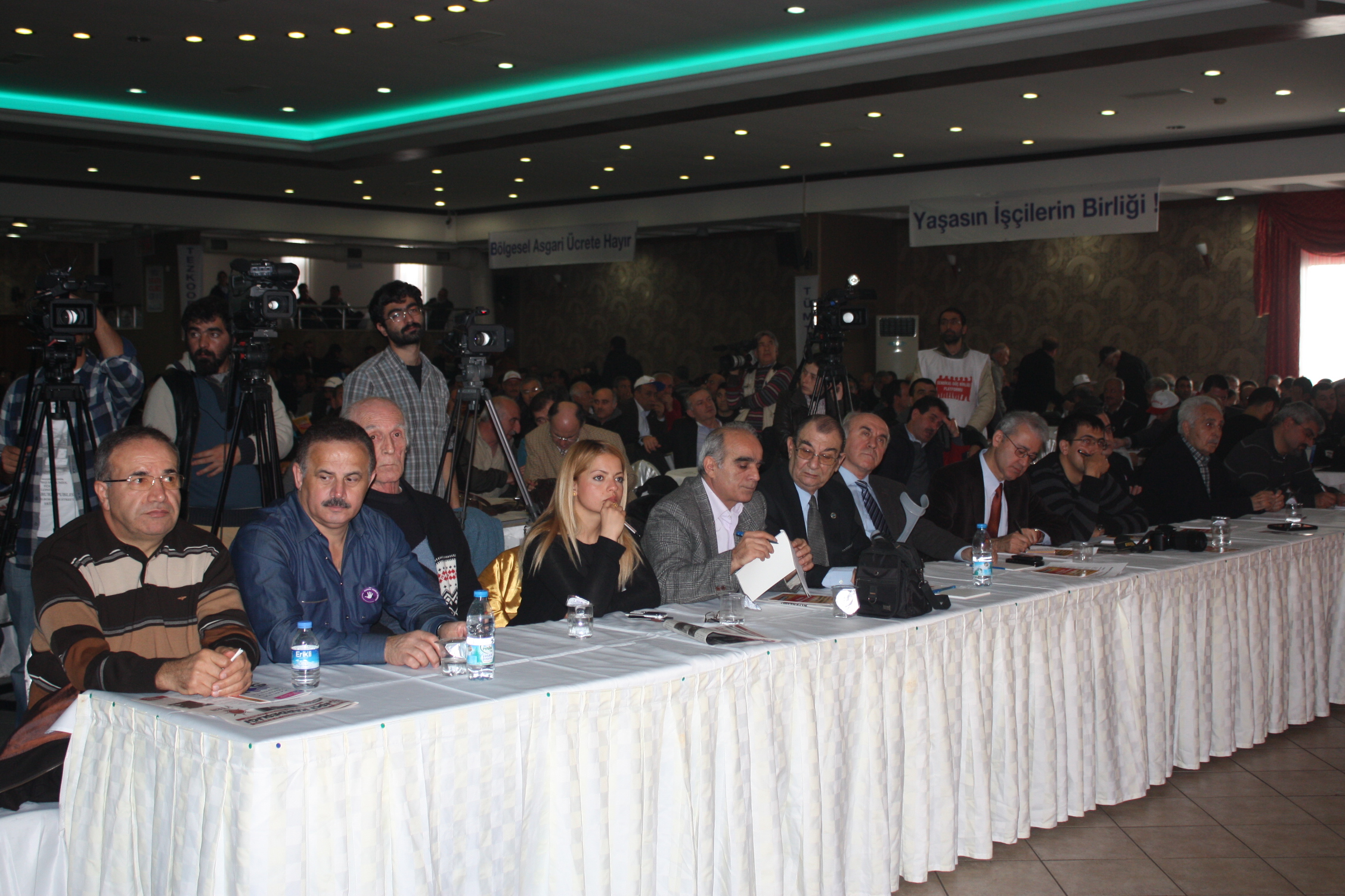 Öztaşkın'ın İstanbul toplantısında yaptığı konuşma