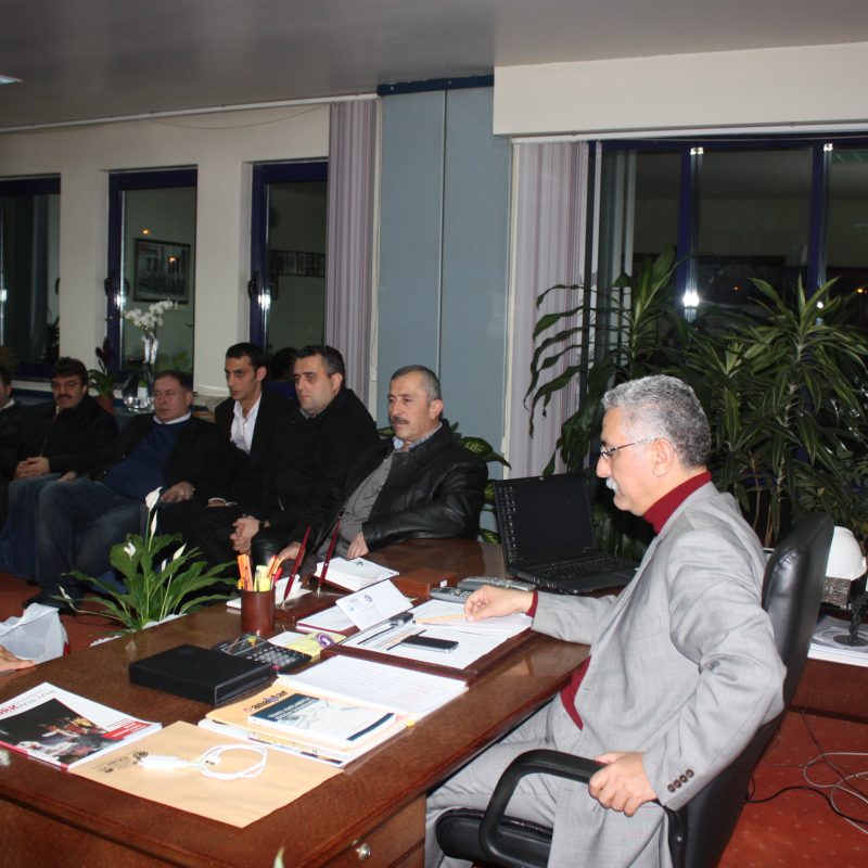 İzmit Rafinerisi işçilerinden Genel Sekreterimizi ziyaret