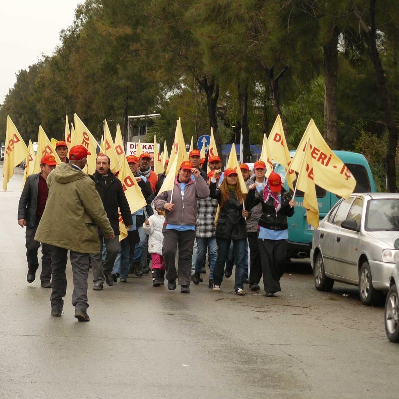 Aliağa işçilerinden Billur Tuz direnişine destek