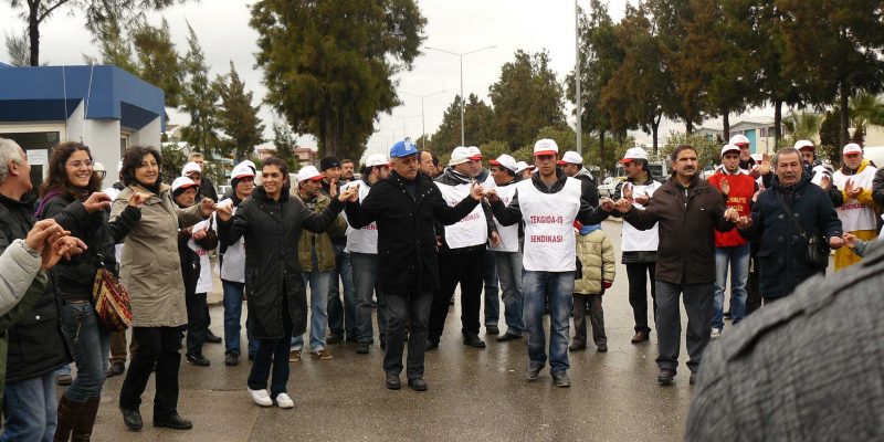 Aliağa işçilerinden Billur Tuz direnişine destek