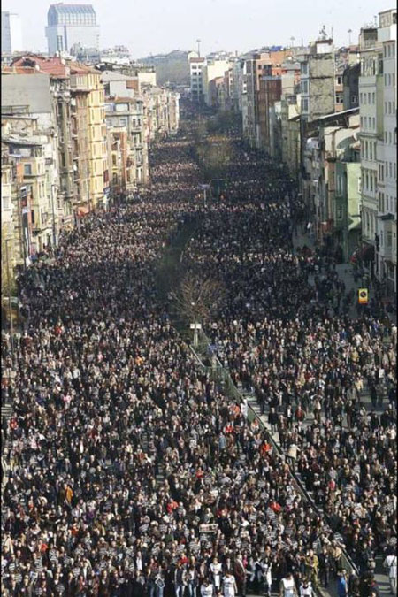 Hrant için adalet için sokaktalar