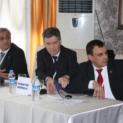 Süleyman Akyüz yeniden seçildi