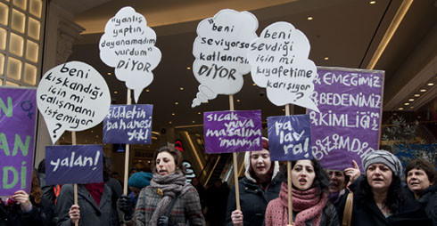 Hangi Hediye Erkek Şiddetini Unutturabilir?