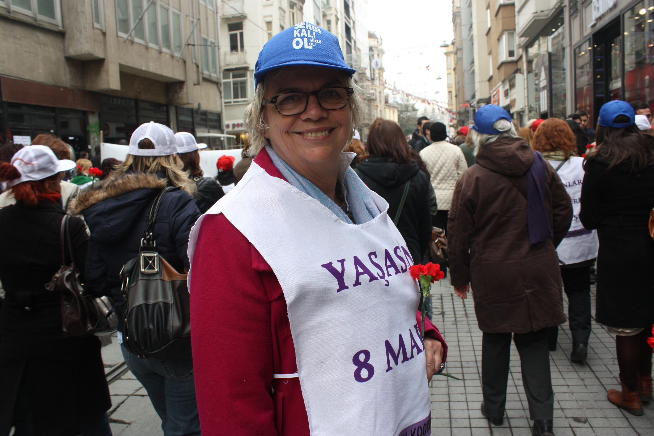 ICEM Kadın Sorumlusu 8 Mart’ta  İstanbul’da direnişçi kadın işçilerle olacak