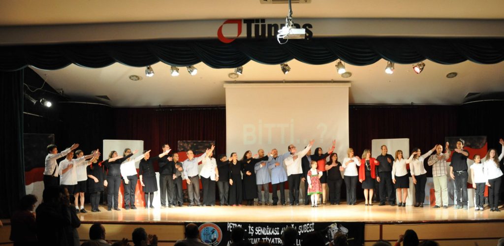 ‘Gözlerimi Kaparım Vazifemi Yaparım’a büyük ilgi