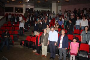 Sendikamızın ev sahipliği yaptığı toplantıda, her geçen gün artan iş cinayetlerinde yakınlarını kaybeden aileler biraraya geldi