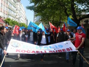 KOCAELİ ŞUBEMİZ 1 MAYIS’I TAKSİM’DE KUTLADI…