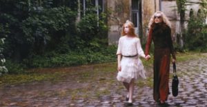 Annenize Film Armağan Edin