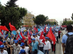 1 MAYIS MERSİN’DE COŞKUYLA KUTLANDI