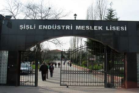 Emekçiler grev için birleşti
