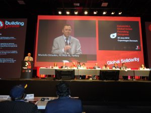 Küresel Sanayi İşçileri Federasyonu IndustriALL kuruldu.