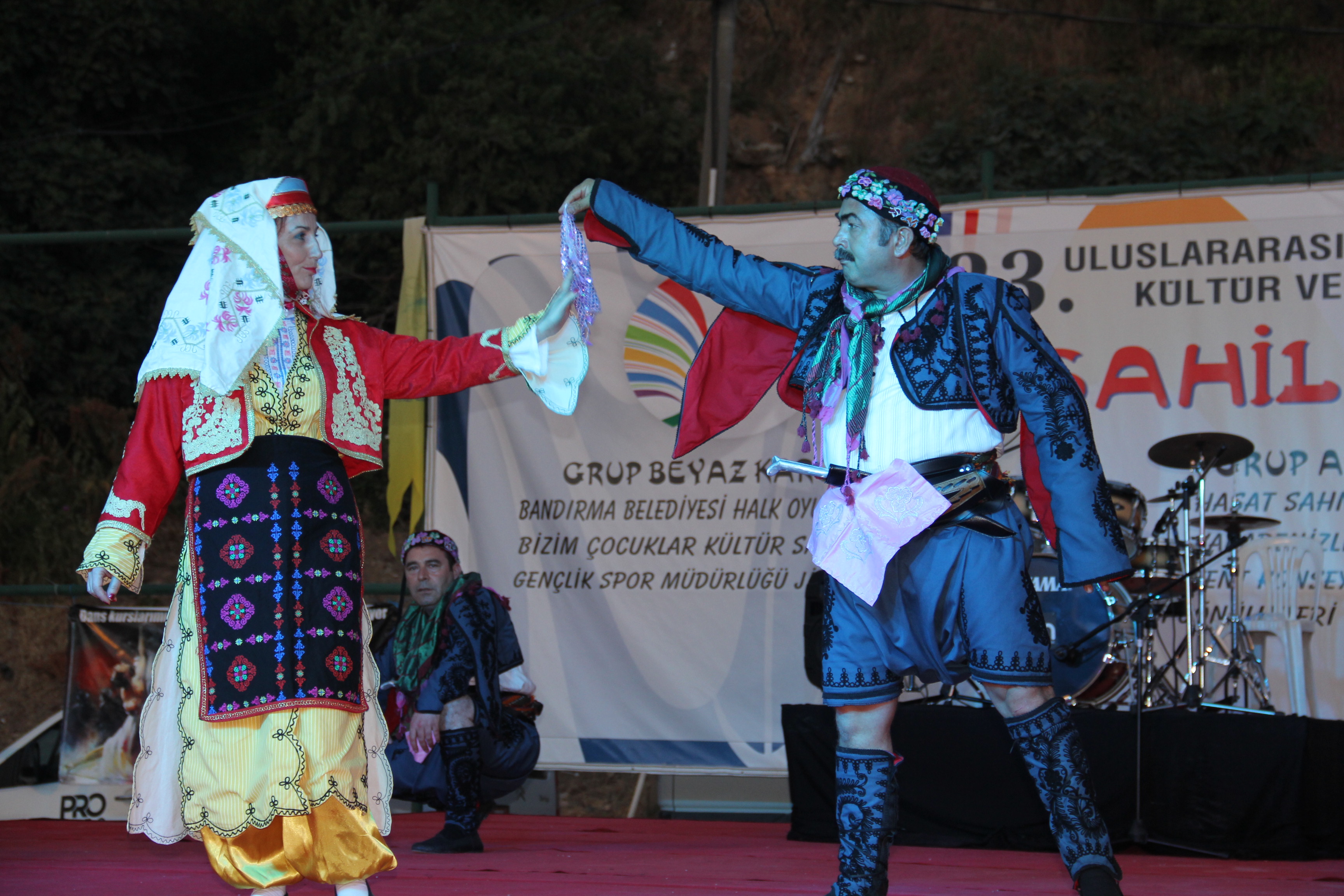 Bandırma Şubemiz Kuşcenneti Festivali Halkoyunlarında