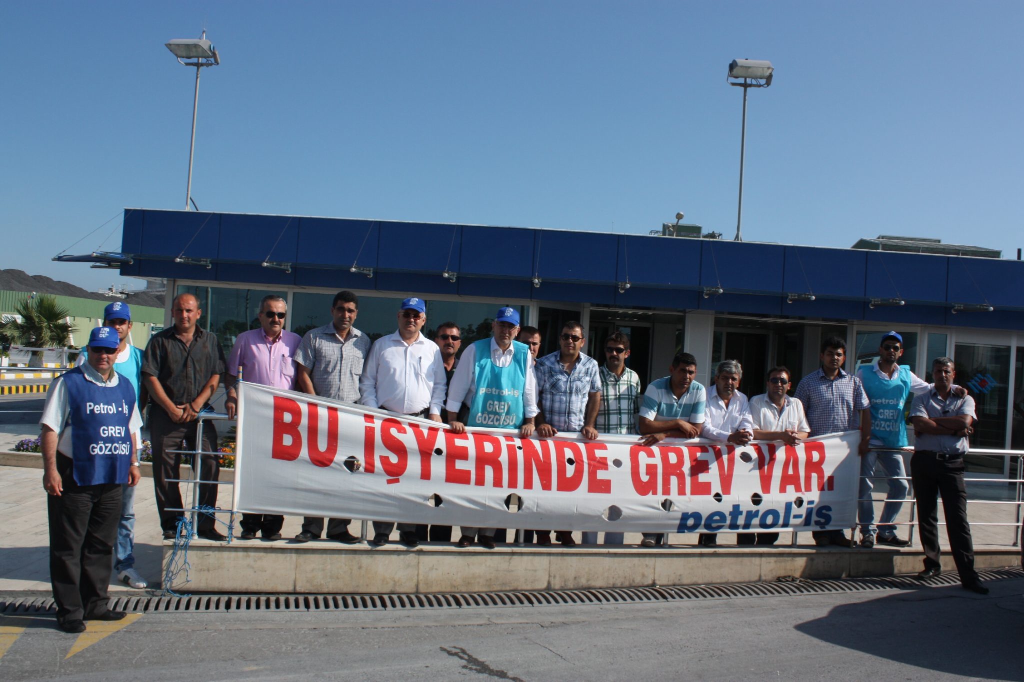 Genel Sekreterimiz Ali Ufuk Yaşar, sendikamız üyesi Soda, Kromsan ve Tuz grevci işçilerini ziyaret etti