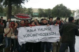 ÇİĞLİ’DE İŞÇİLER KURULTAYA HAZIRLANIYOR