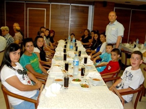 Kocaeli Şubemizden Kimsesiz Çocuklarla İftar