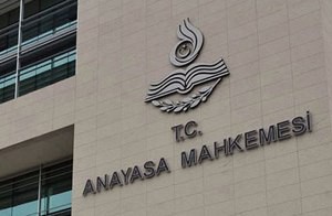 Tam gün yasası iptal edildi