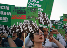 KESK’liler barış için oturdu