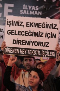 ‘Bu direnişlere bir ananın çocuğuna sarılması gibi sarılmalıyız’