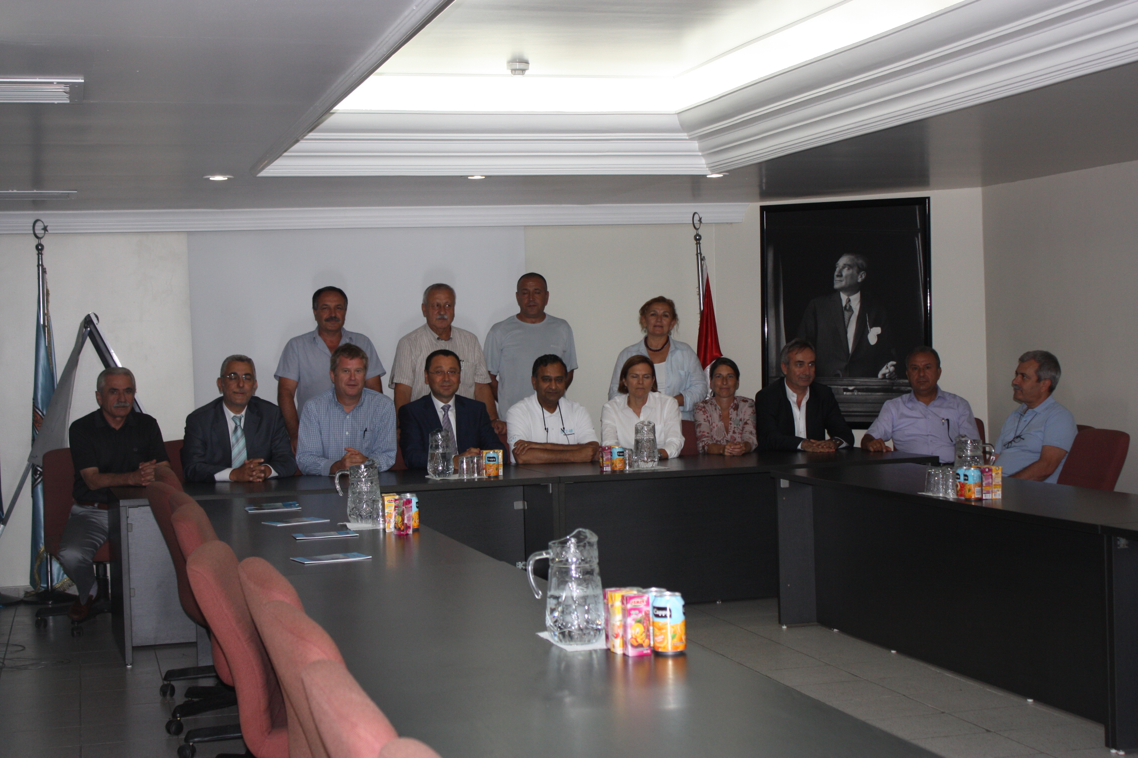 Eaton ve Petrol-İş yönetimleri bir araya geldi